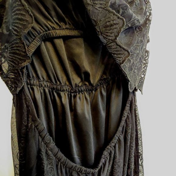 Black Lace Backless Dress Medium - Picture 6 of 8